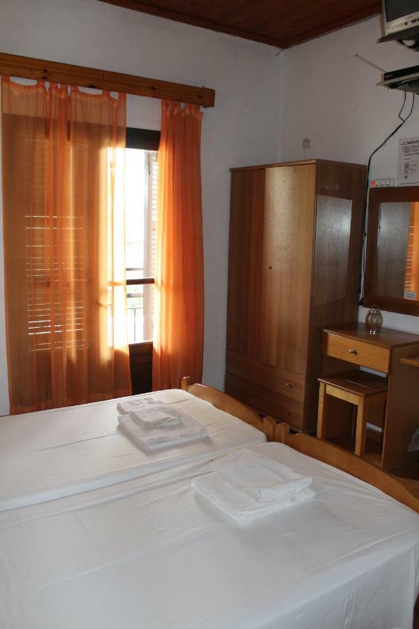 Smile 2 Apartment Kassiopi Bagian luar foto