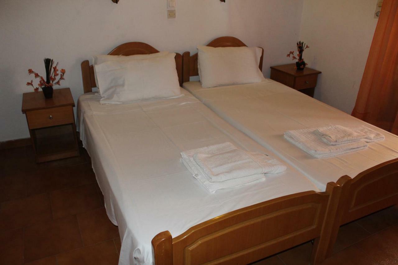 Smile 2 Apartment Kassiopi Bagian luar foto