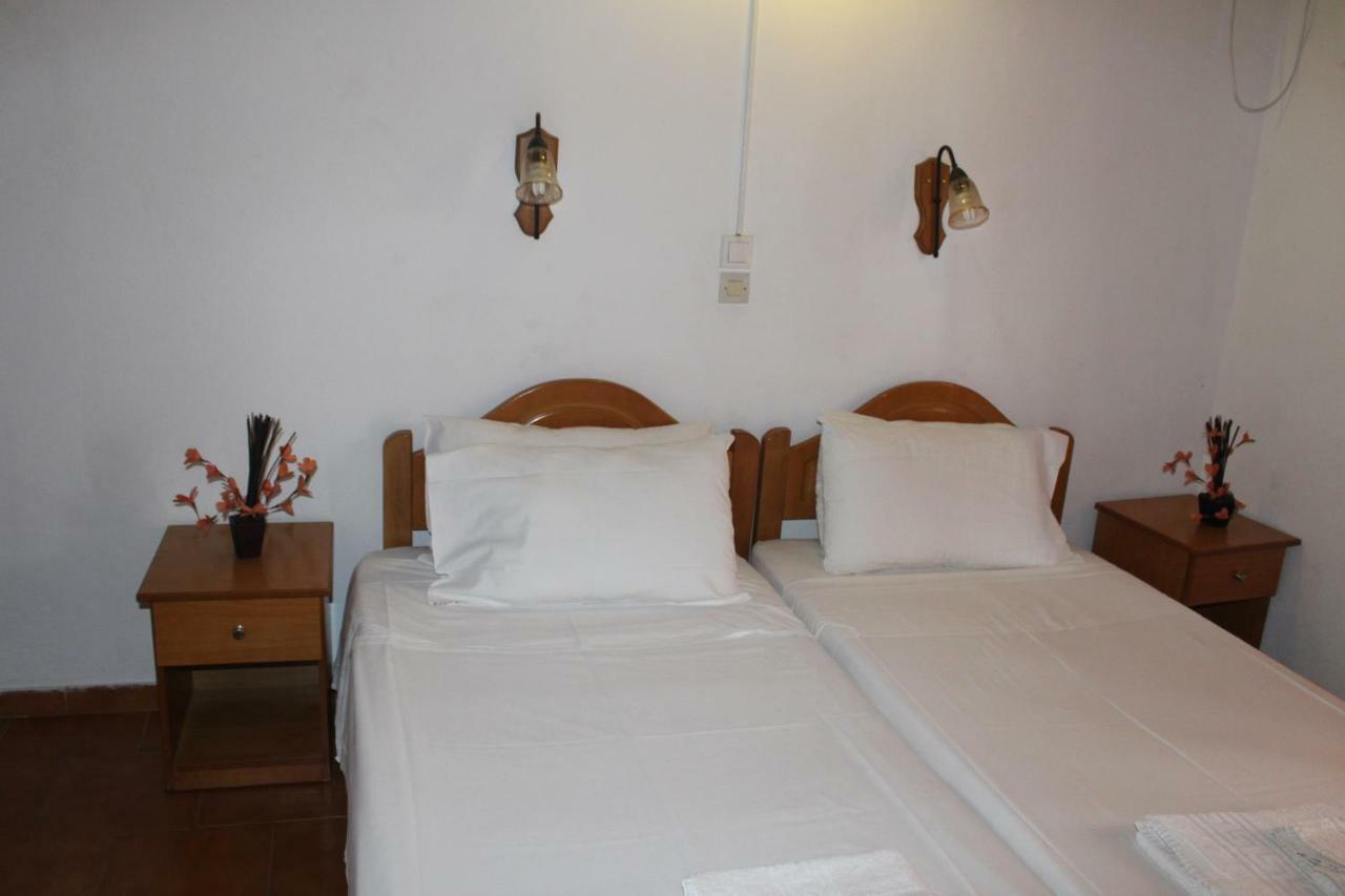 Smile 2 Apartment Kassiopi Bagian luar foto